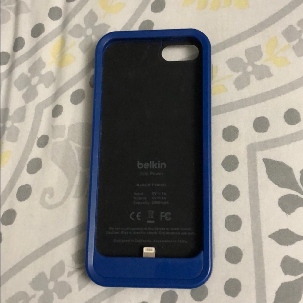 iphone 5/5s belkin charging case